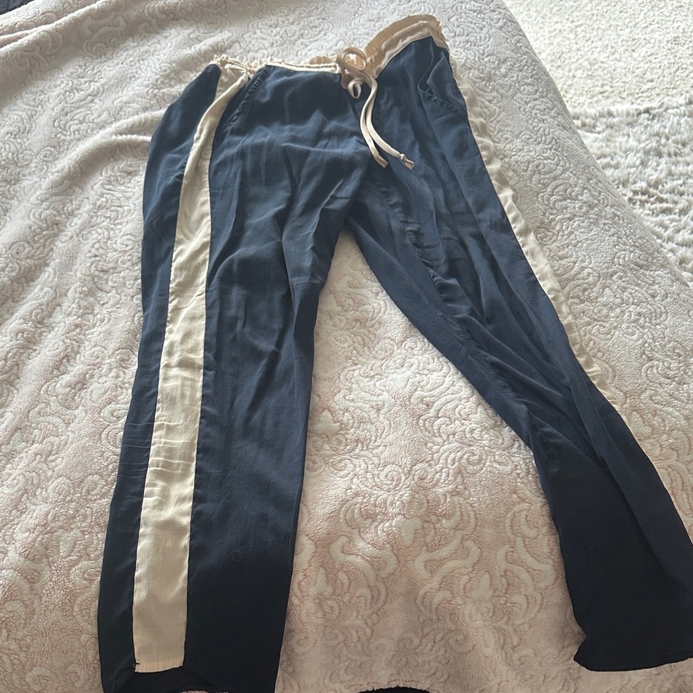 Harlowe & Graham Black and Cream Waistband Shorts